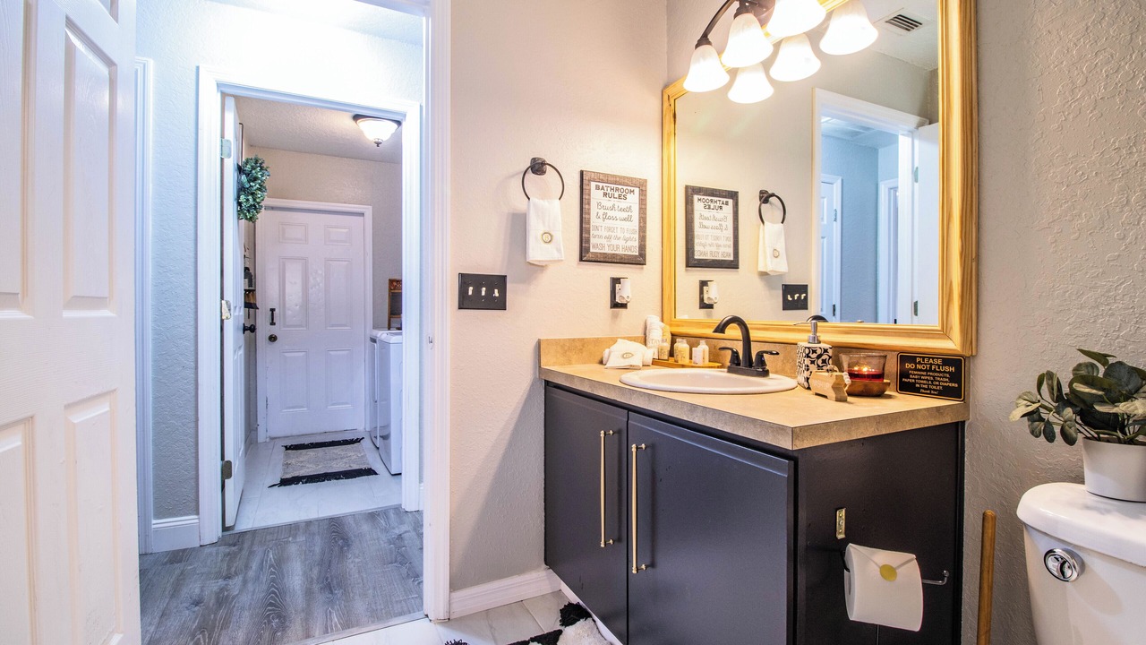 Photo of Bathroom in Lakeland