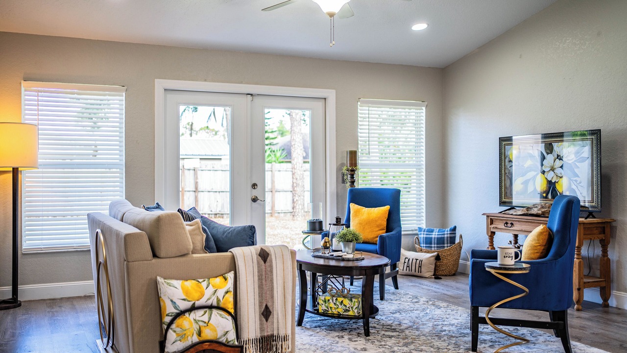 Photo of Livingroom in Lakeland