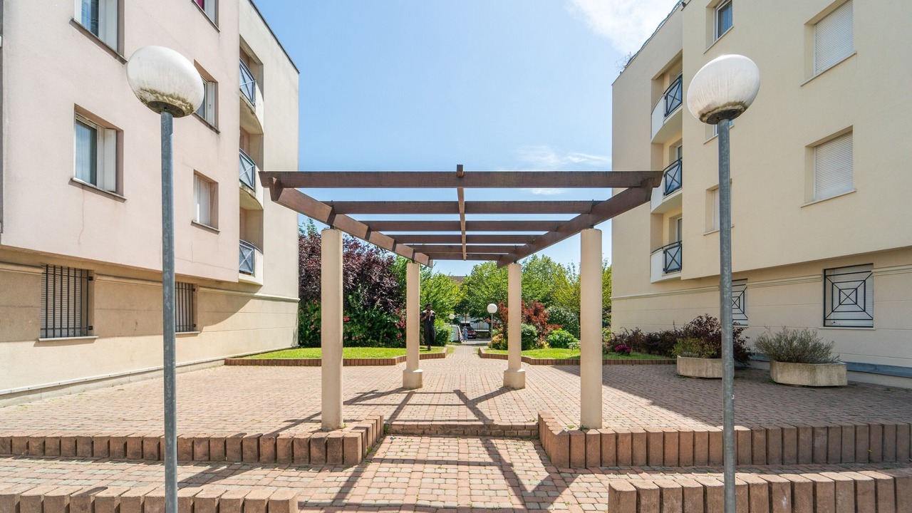 Photo of Outdoor in Bondy