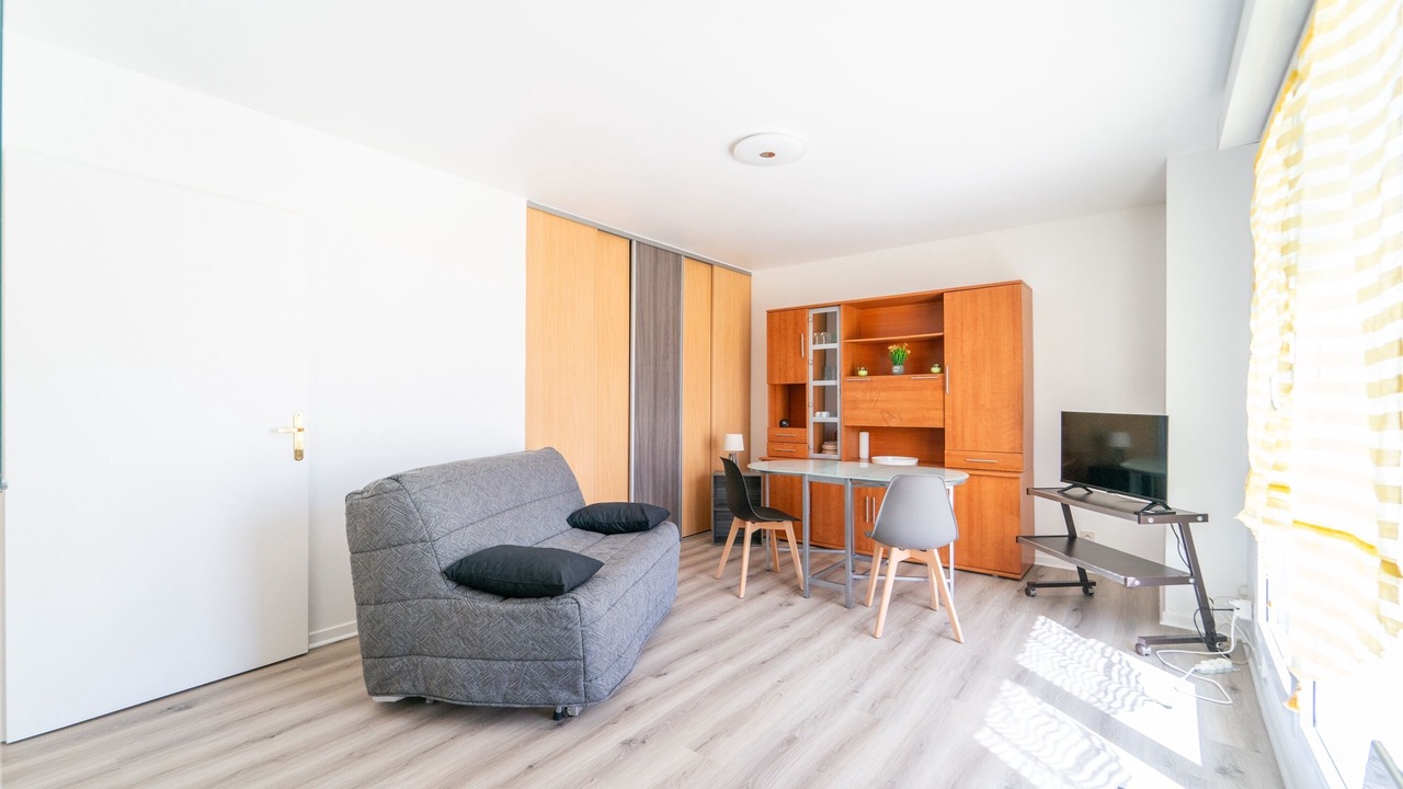 Photo of Livingroom in Bondy