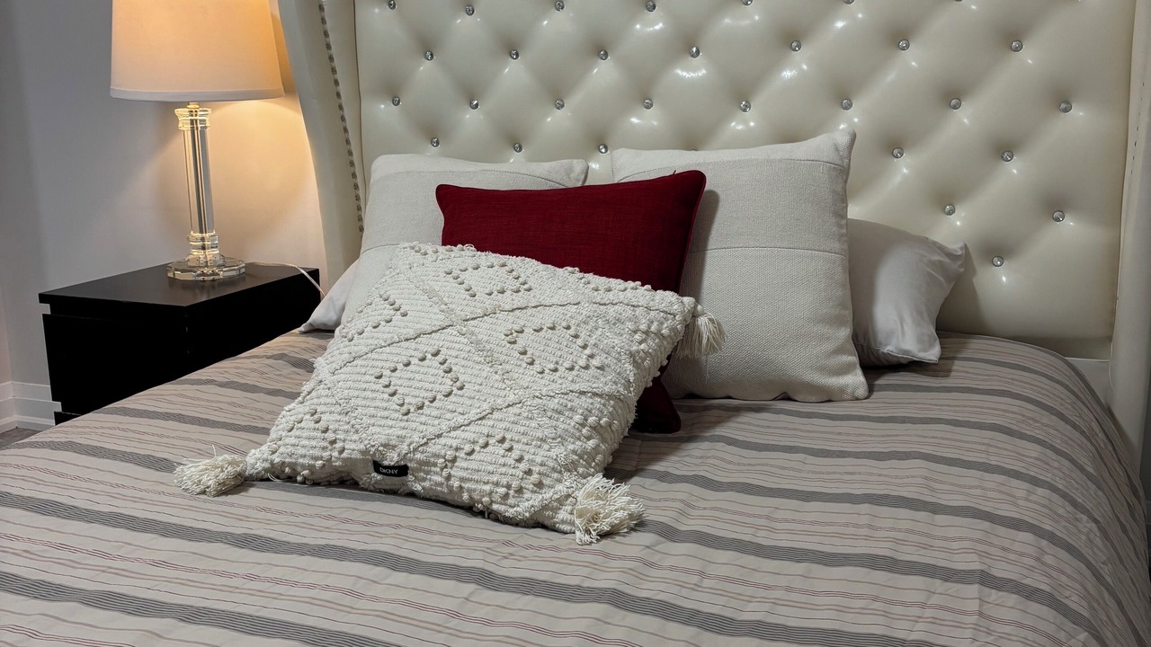 Photo of Bedroom in Grand River South