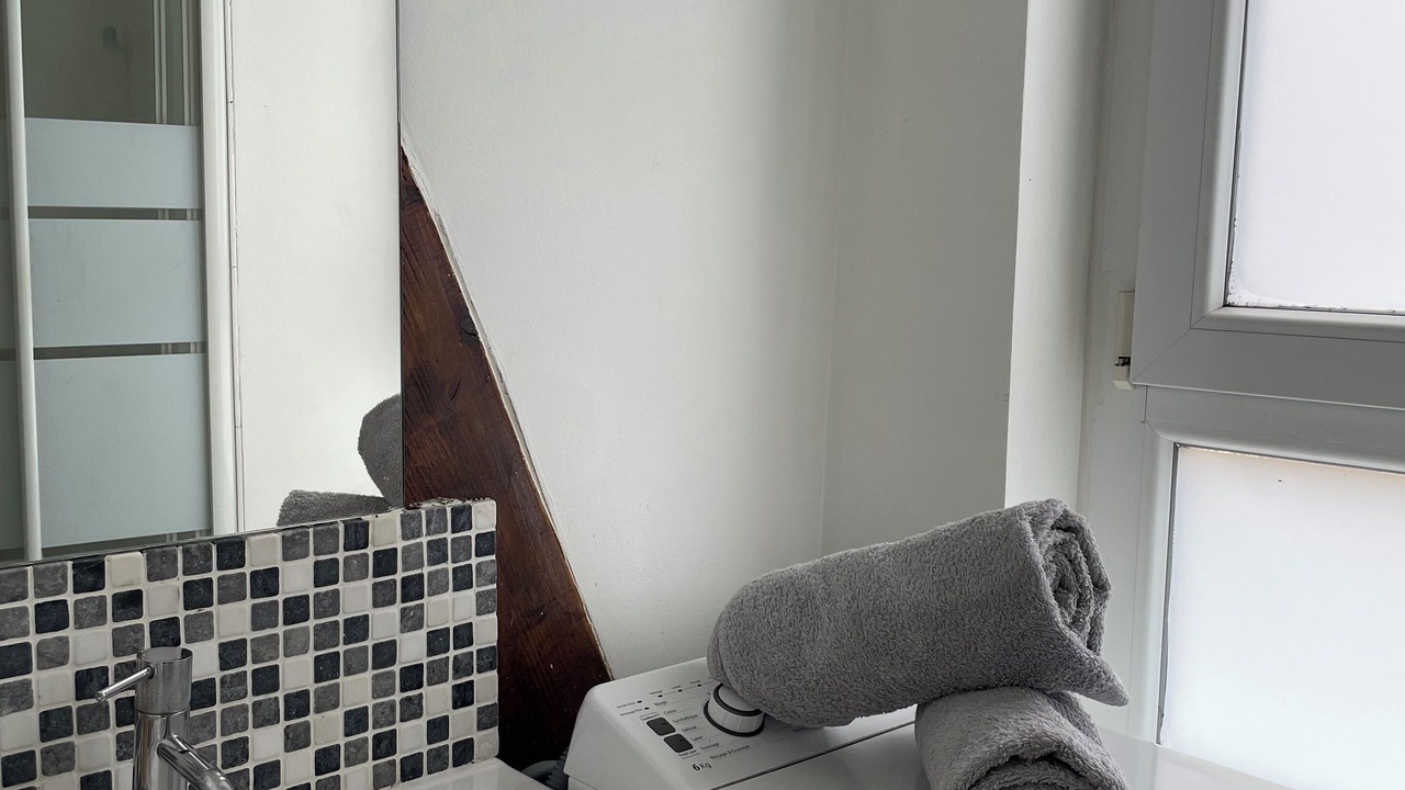 Photo of Bathroom in Villejuif