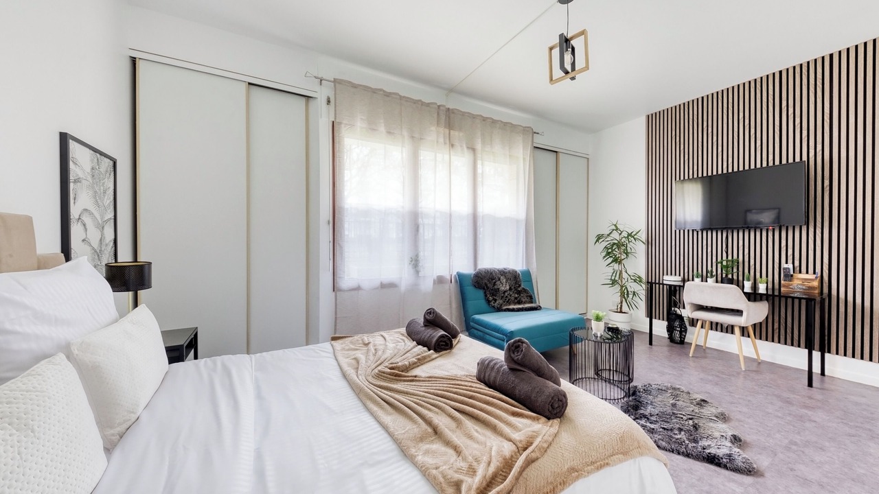 Photo of Bedroom in Charenton-le-Pont