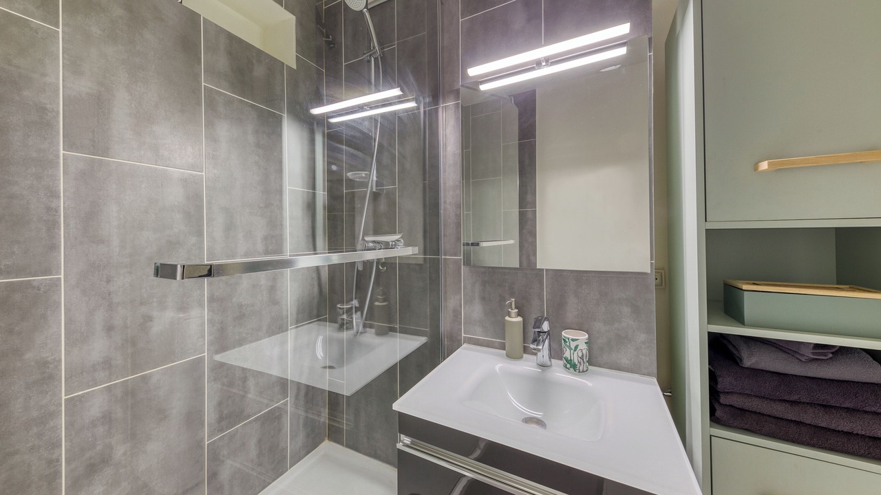 Photo of Bathroom in Saint-Mande