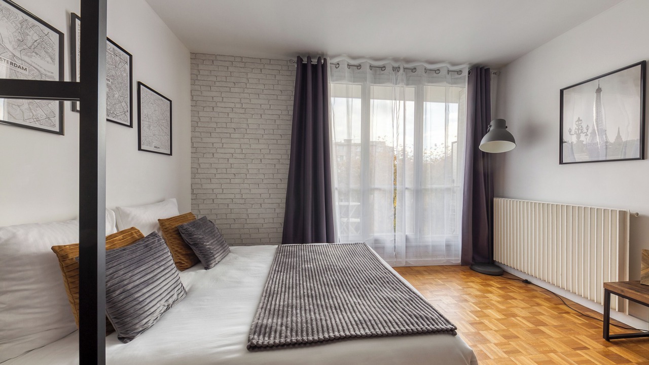 Photo of Bedroom in Saint-Mande