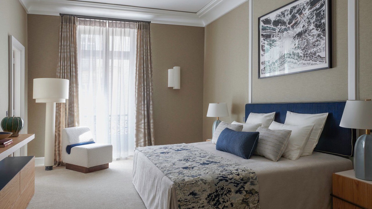 Photo of Bedroom in Champs-Elysees