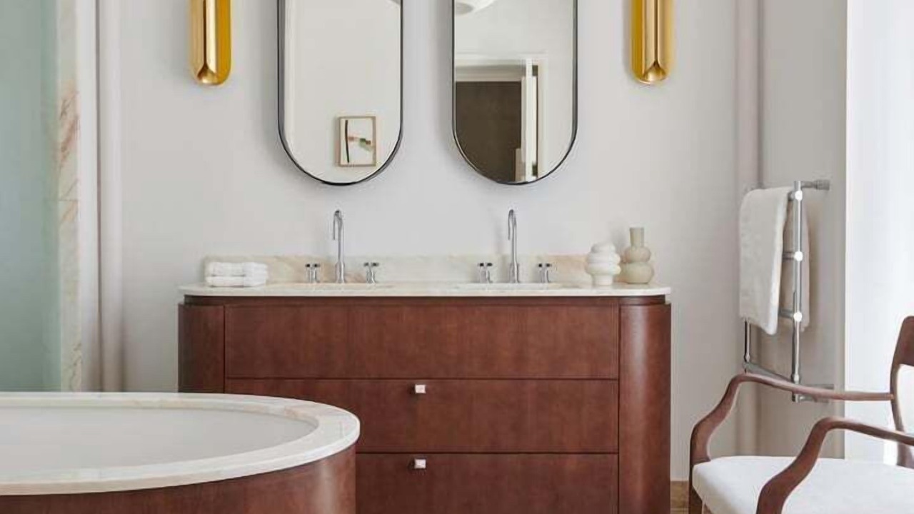 Photo of Bathroom in Champs-Elysees
