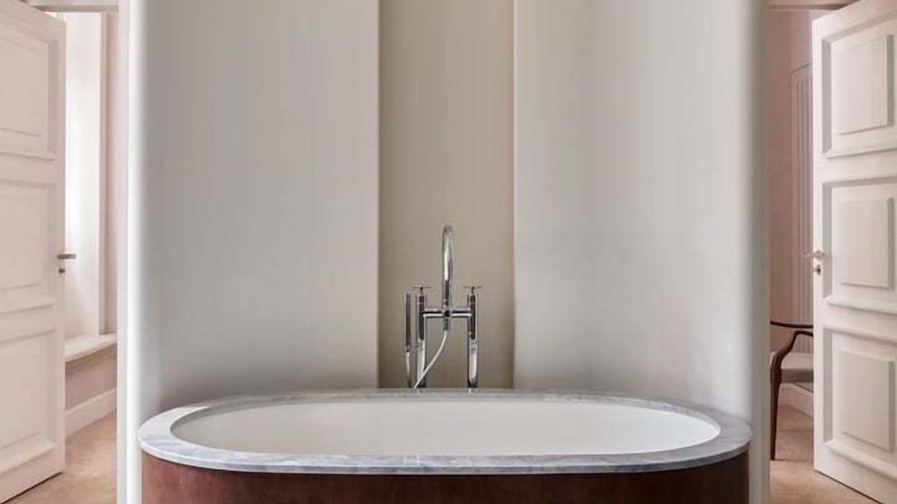 Photo of Bathroom in Champs-Elysees