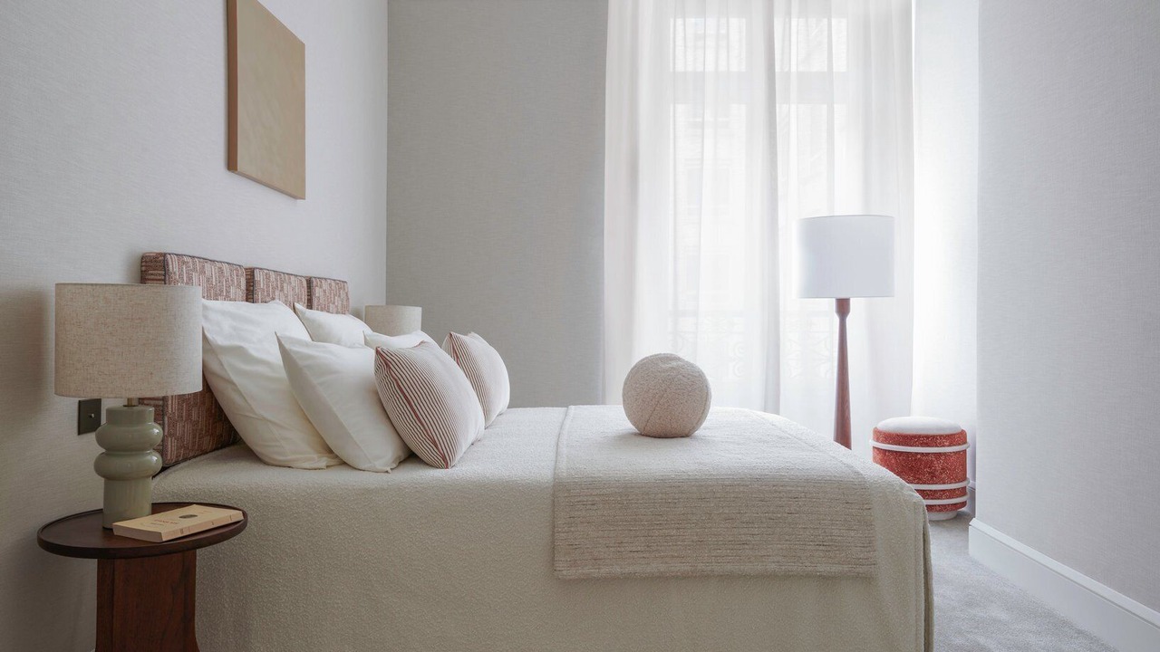 Photo of Bedroom in Champs-Elysees