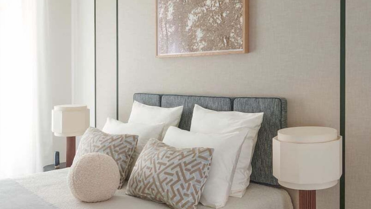 Photo of Bedroom in Champs-Elysees