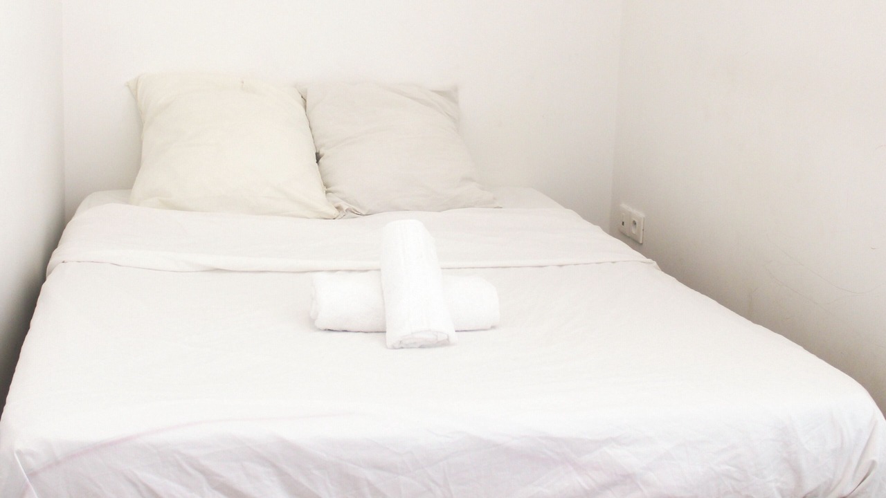 Photo of Bedroom in Saint-Ouen