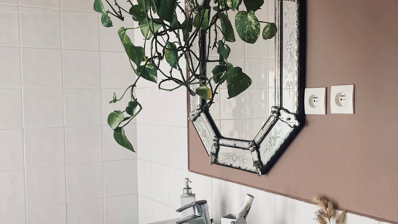 Photo of Bathroom in Les Puces de Saint-Ouen