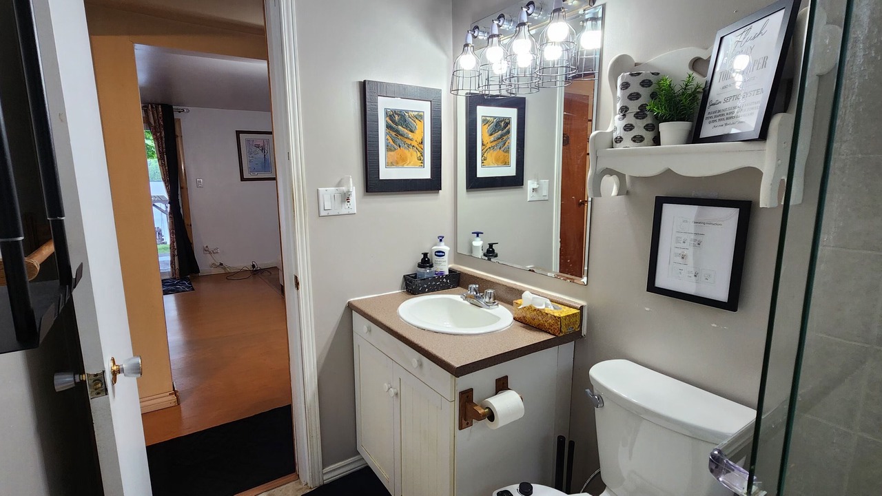 Photo of Bathroom in Highlands East