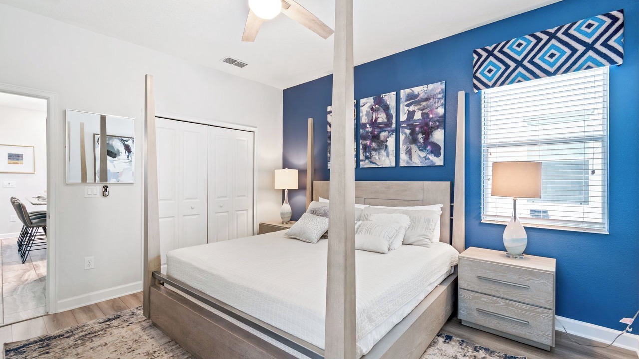 Photo of Bedroom in Bay Lake
