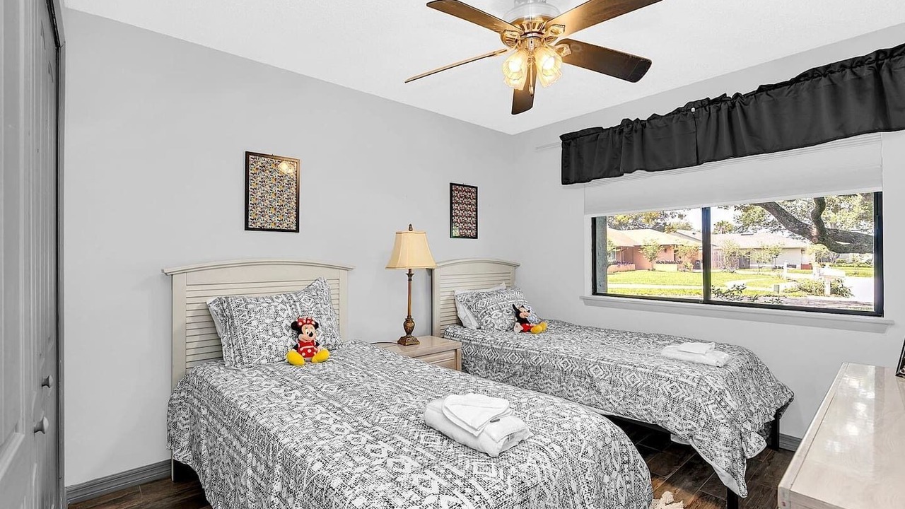 Photo of Bedroom in Goldenrod