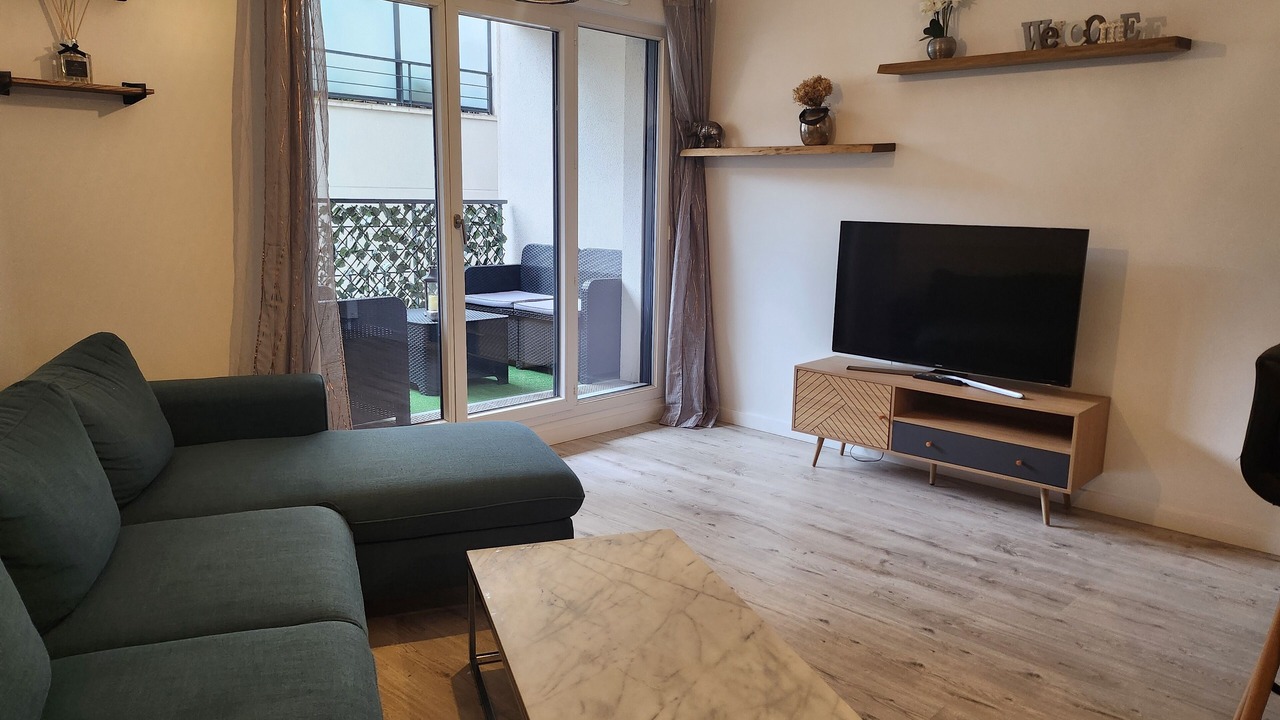 Photo of Livingroom in Les Puces de Saint-Ouen