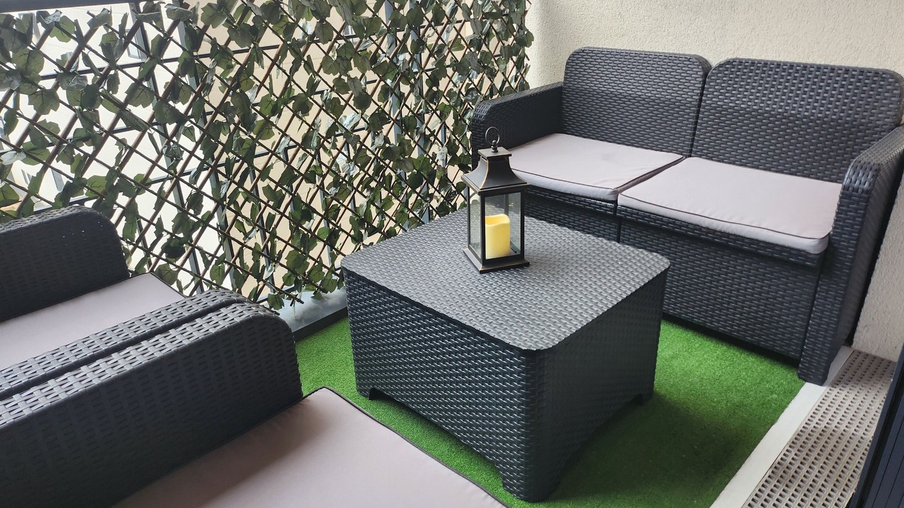 Photo of Outdoor in Les Puces de Saint-Ouen