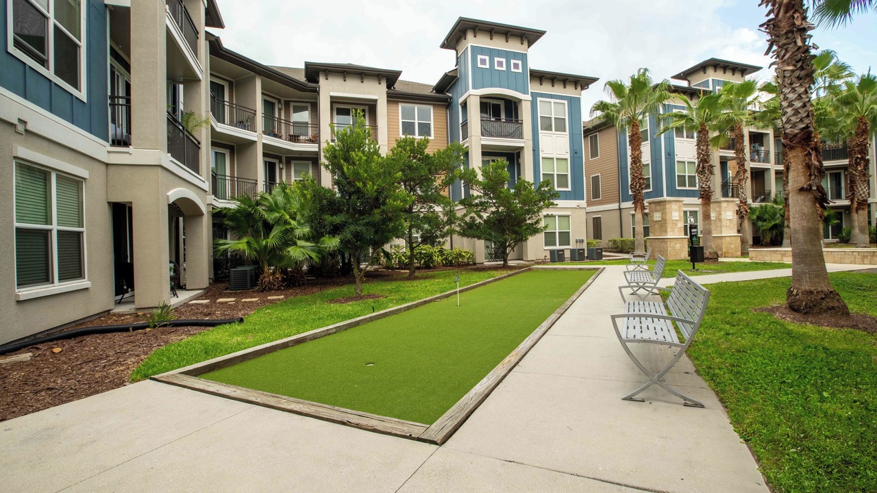 Photo of Outdoor in Florida Center North
