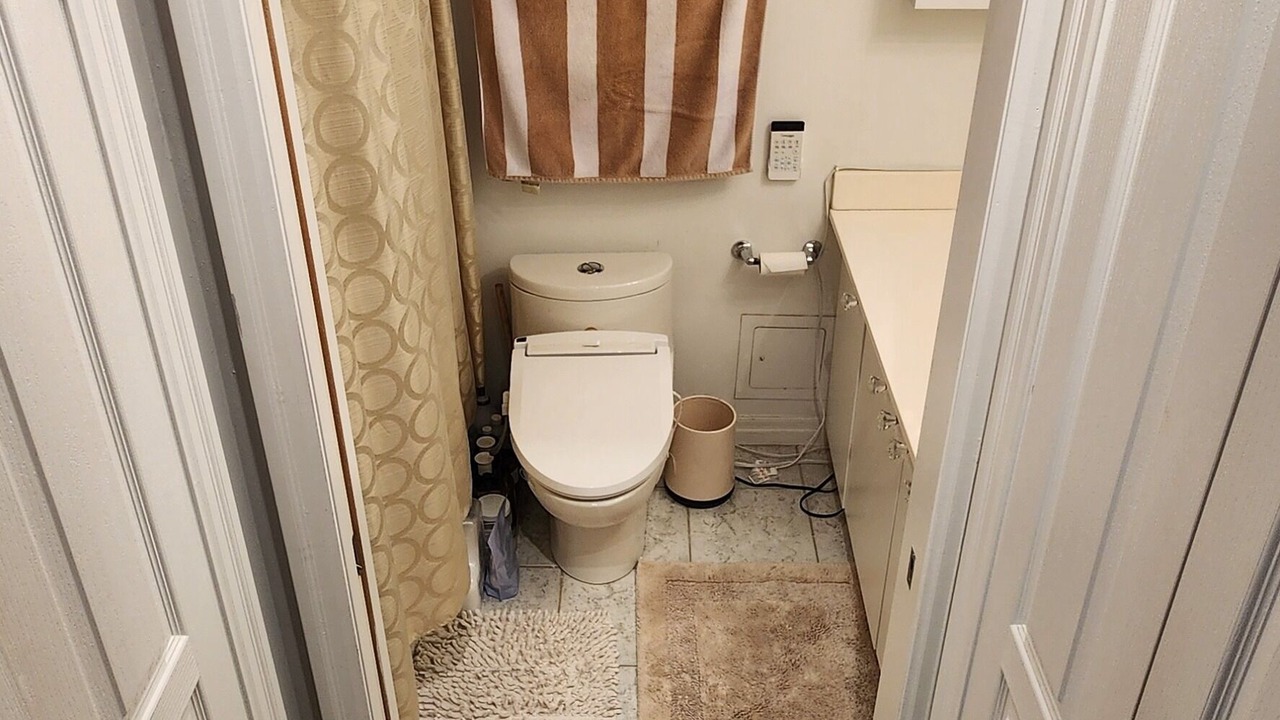 Photo of Bathroom in Downtown Mississauga