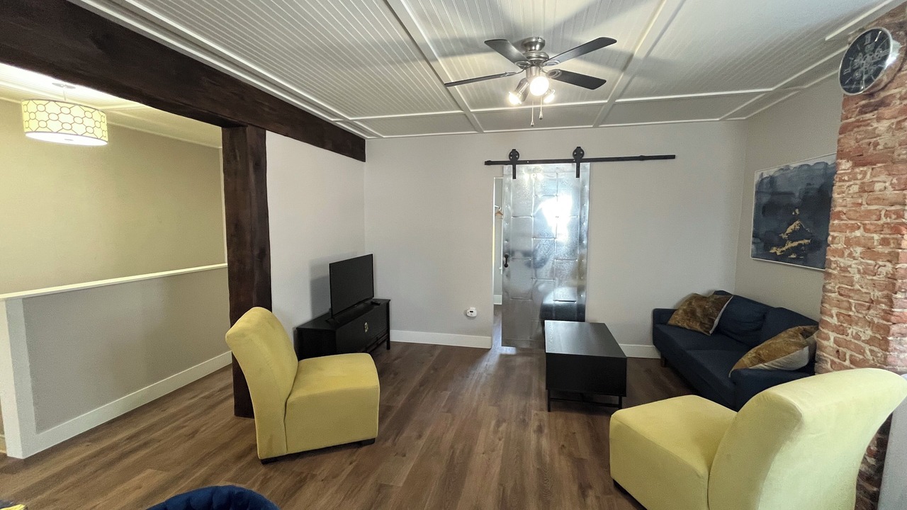 Photo of Livingroom in Goderich
