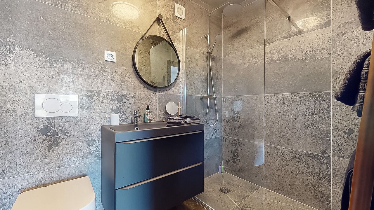 Photo of Bathroom in Epinay-sur-Seine