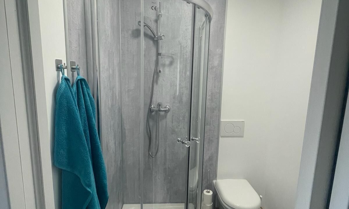 Photo of Bathroom in Villeneuve-le-Roi