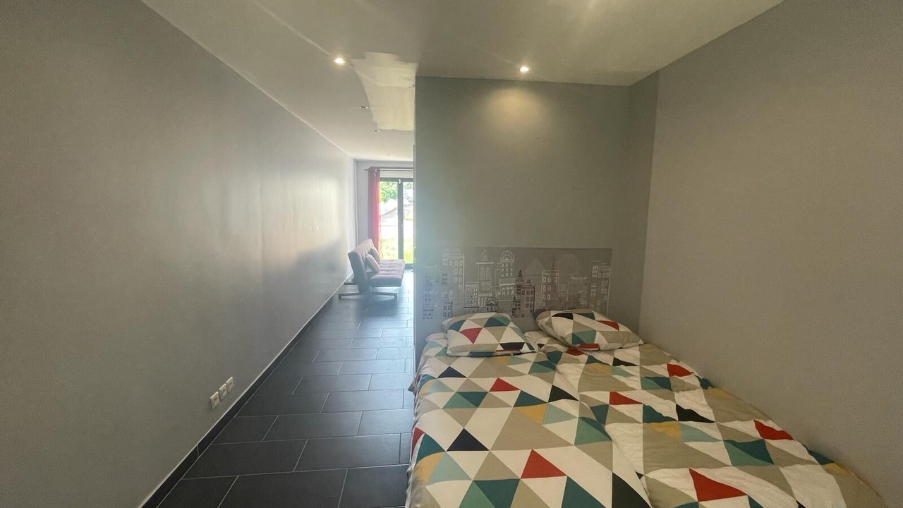 Photo of Bedroom in Villeneuve-le-Roi