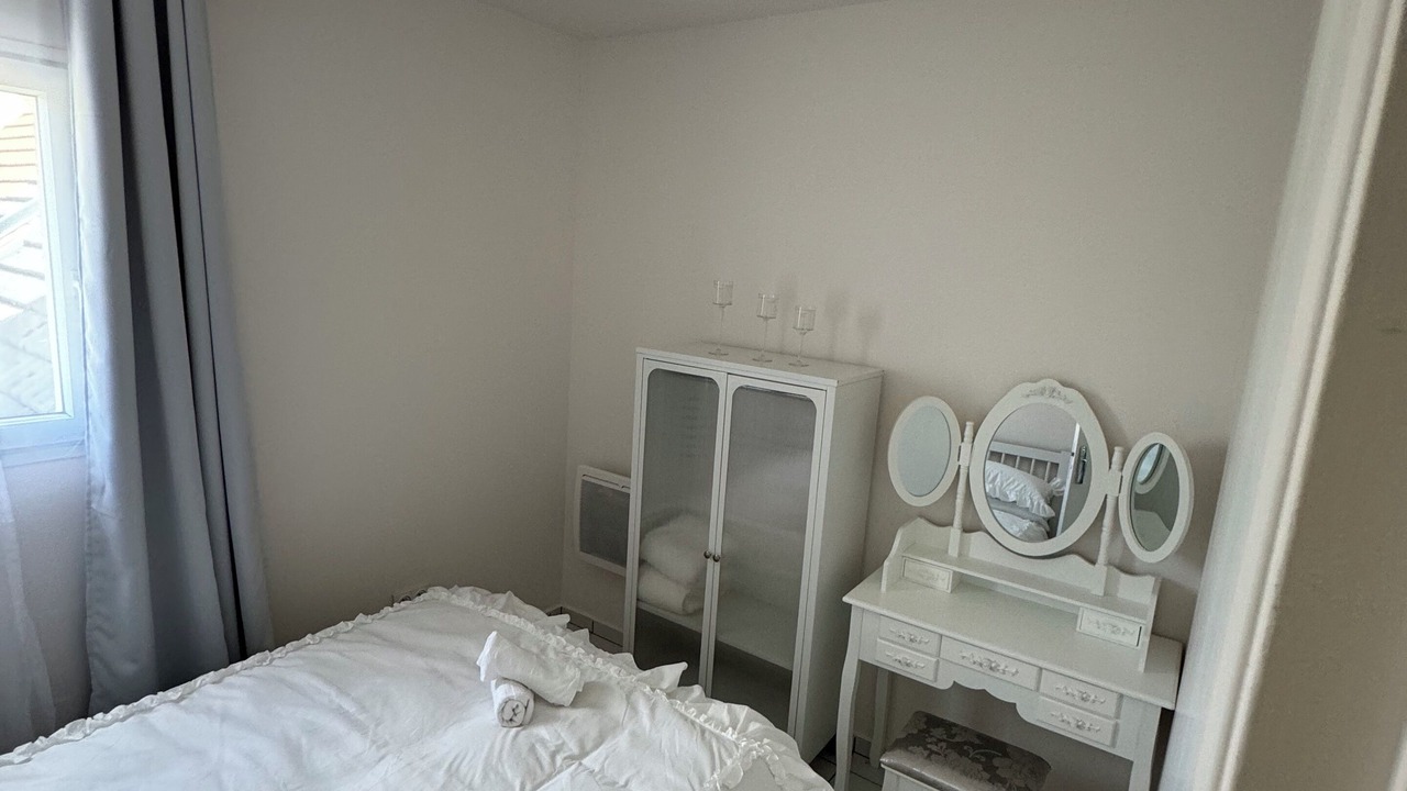Photo of Bedroom in Limeil-Brevannes