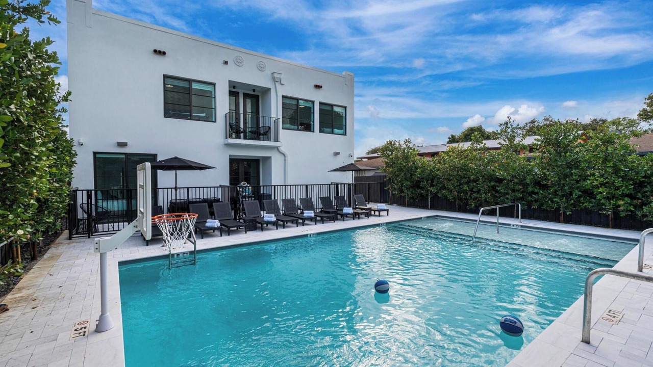 Photo of Outdoor in East Little Havana