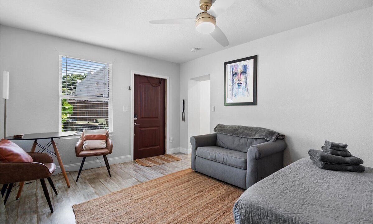 Photo of Livingroom in Parker Ridge
