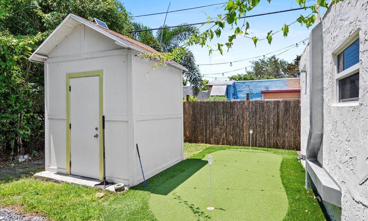 Photo of Outdoor in Parker Ridge
