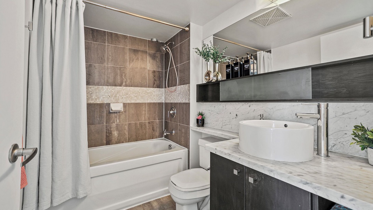 Photo of Bathroom in CityPlace