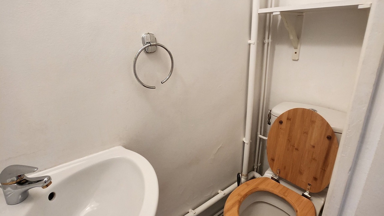 Photo of Bathroom in Quartier de la Chapelle