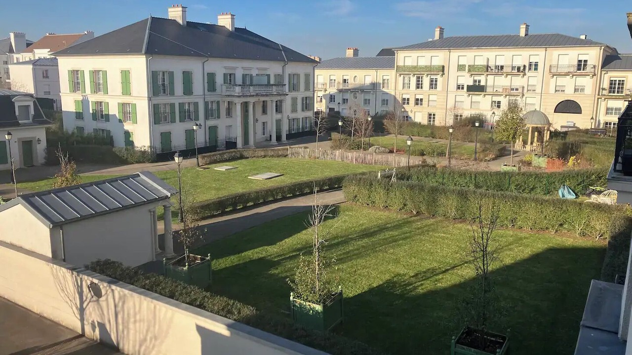 Photo of Outdoor in Serris