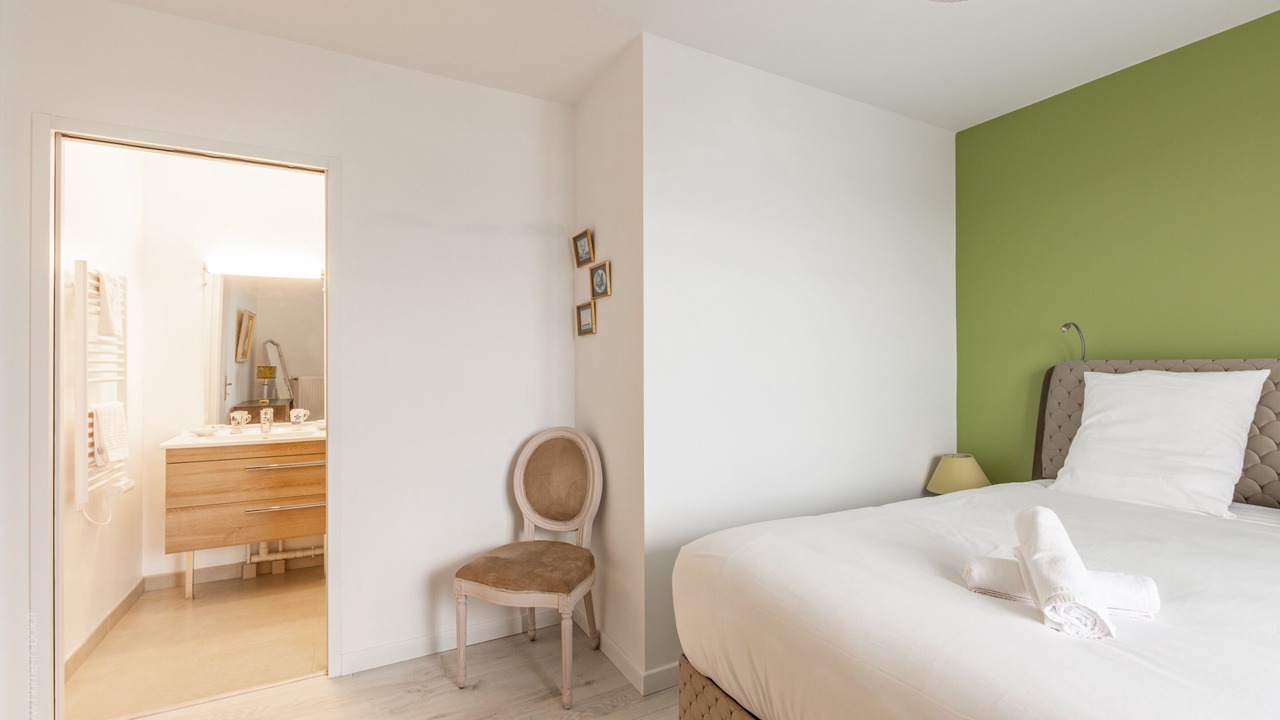Photo of Bedroom in Chessy