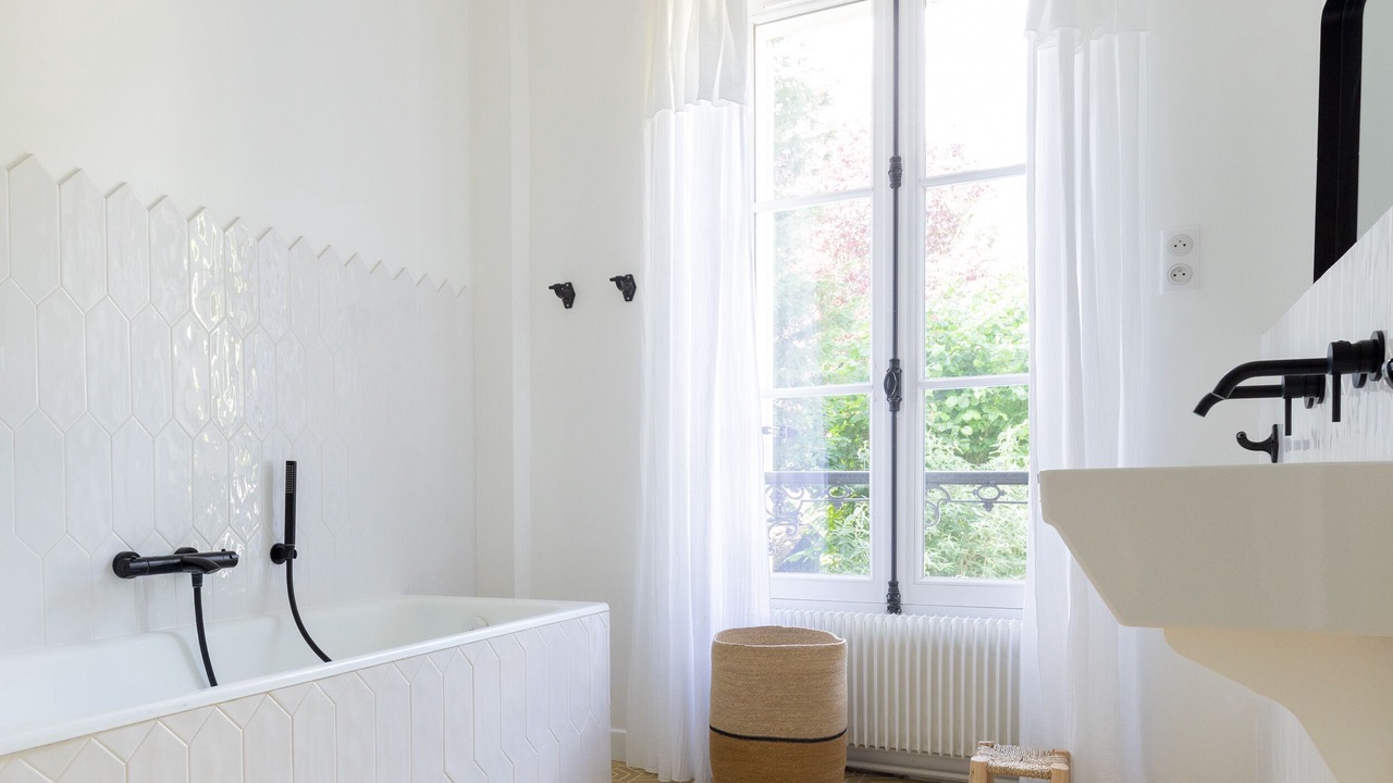 Photo of Bathroom in Sevres