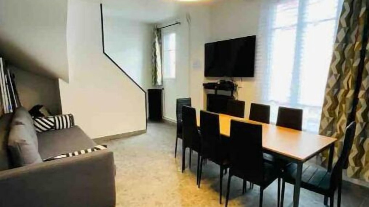 Photo of Livingroom in Aubervilliers
