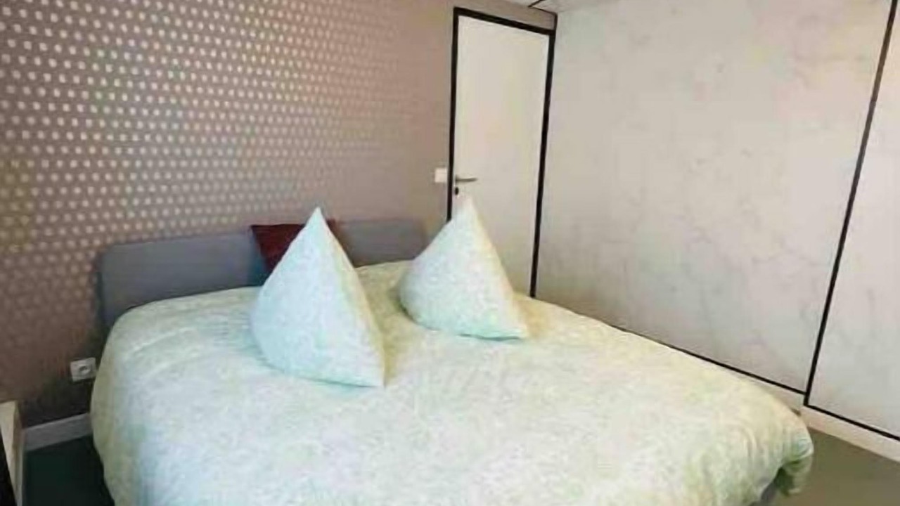 Photo of Bedroom in Aubervilliers