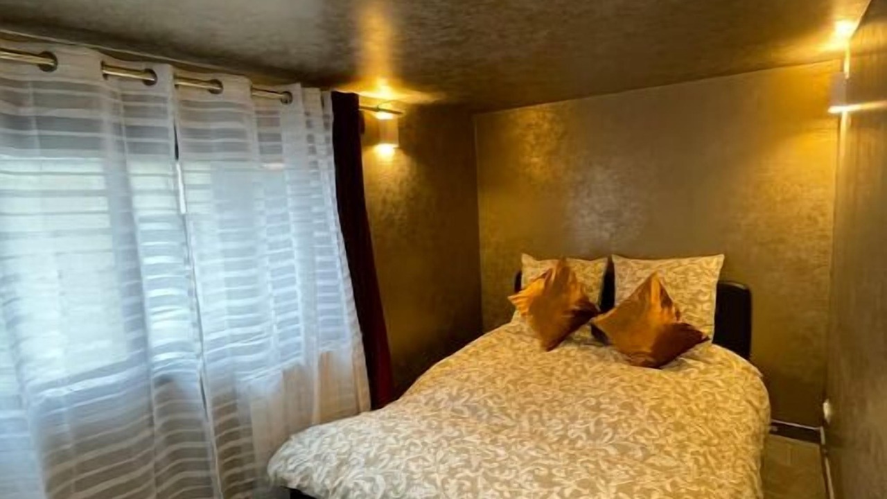 Photo of Bedroom in Aubervilliers