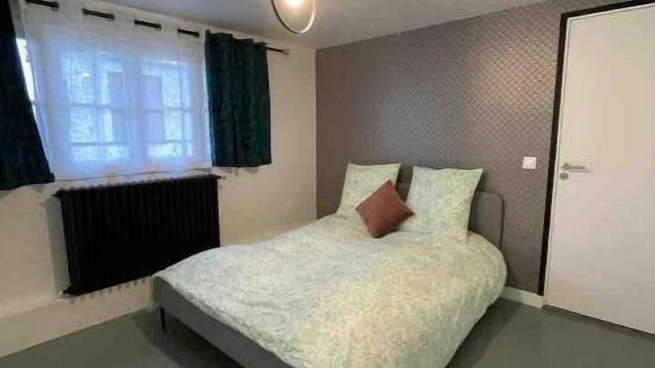 Photo of Bedroom in Aubervilliers