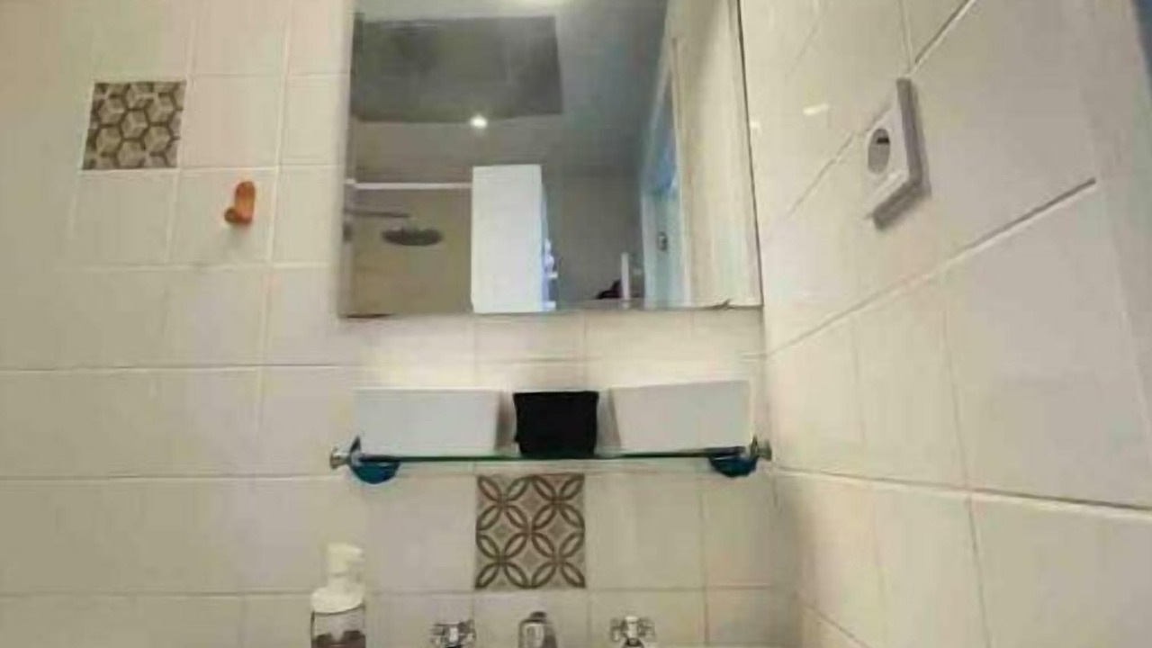 Photo of Bathroom in Aubervilliers