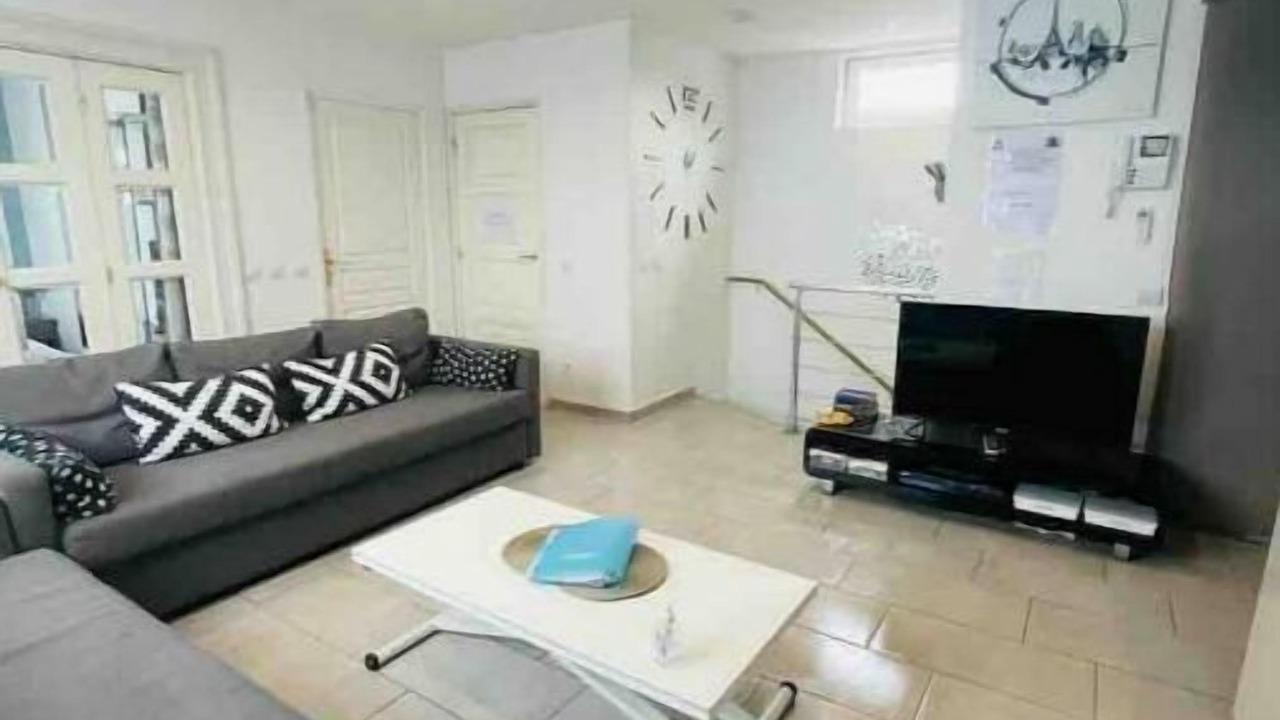 Photo of Livingroom in Aubervilliers