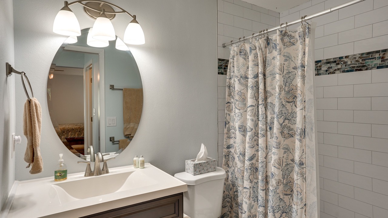 Photo of Bathroom in Lakeland