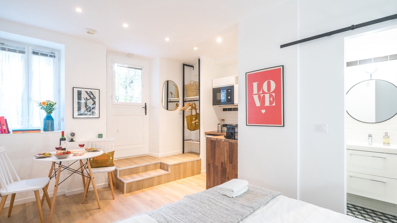 Photo of Livingroom in 7th Arrondissement