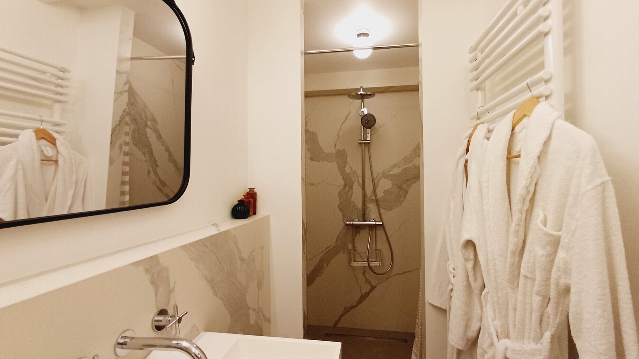 Photo of Bathroom in Les Iles