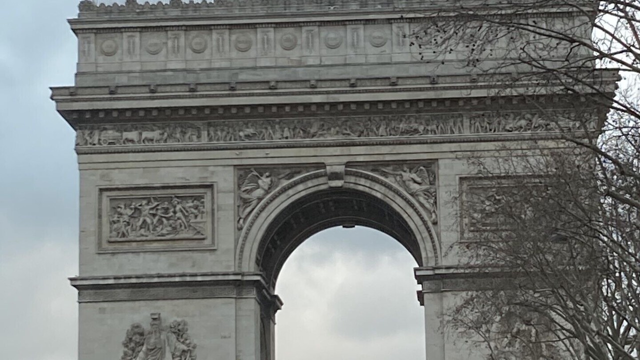 Photo of Others in Les Puces de Saint-Ouen