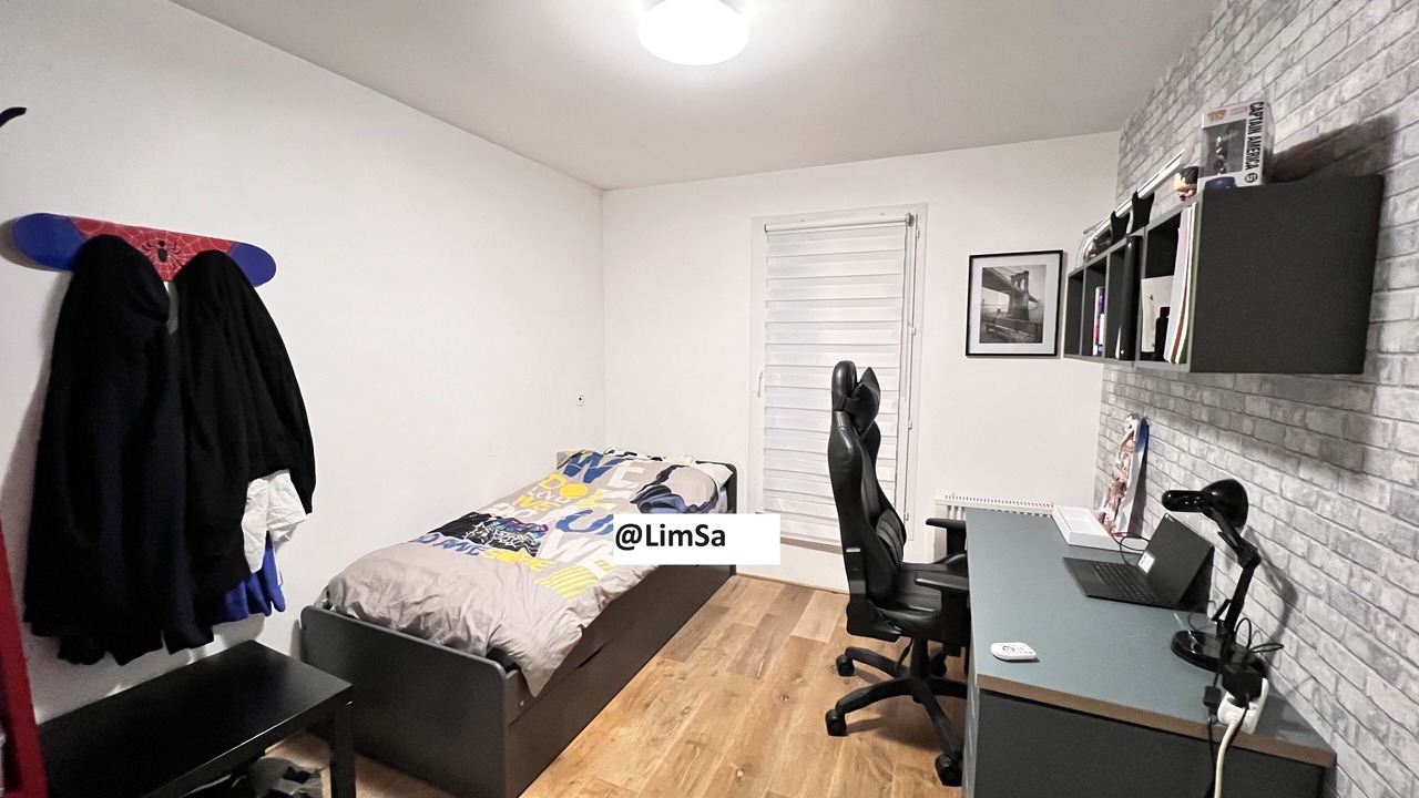 Photo of Bedroom in Les Puces de Saint-Ouen