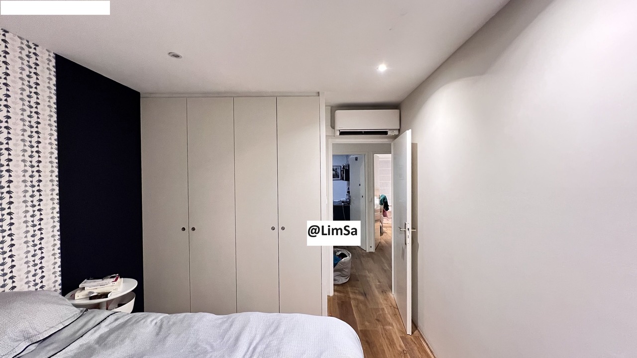 Photo of Bedroom in Les Puces de Saint-Ouen