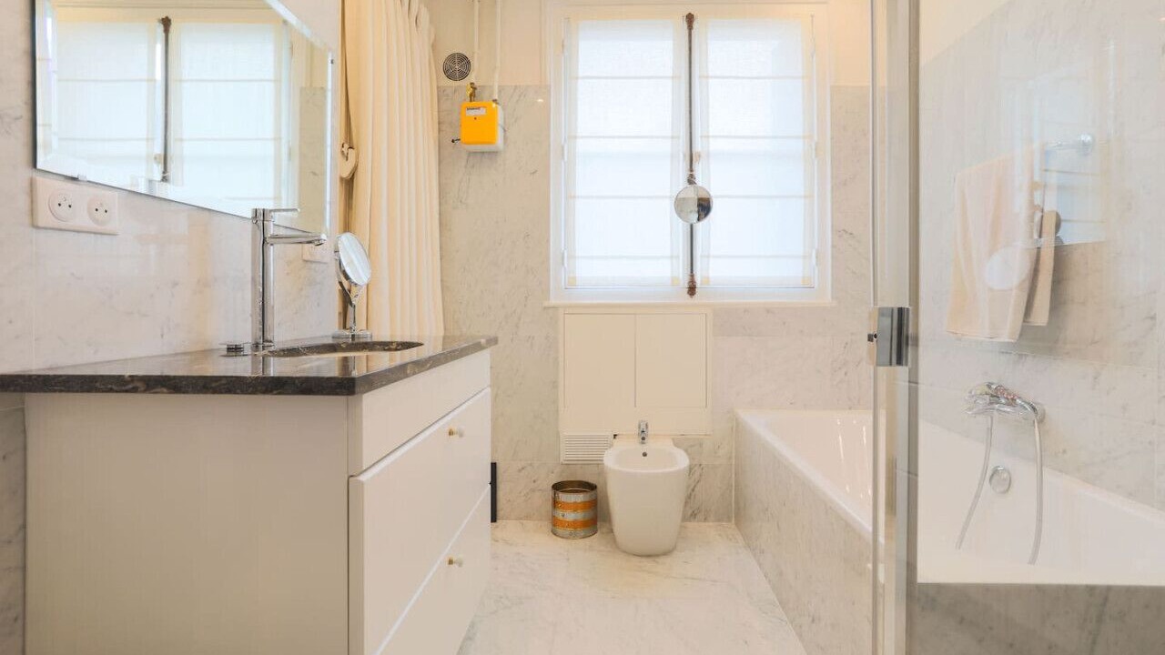 Photo of Bathroom in Champs-Elysees