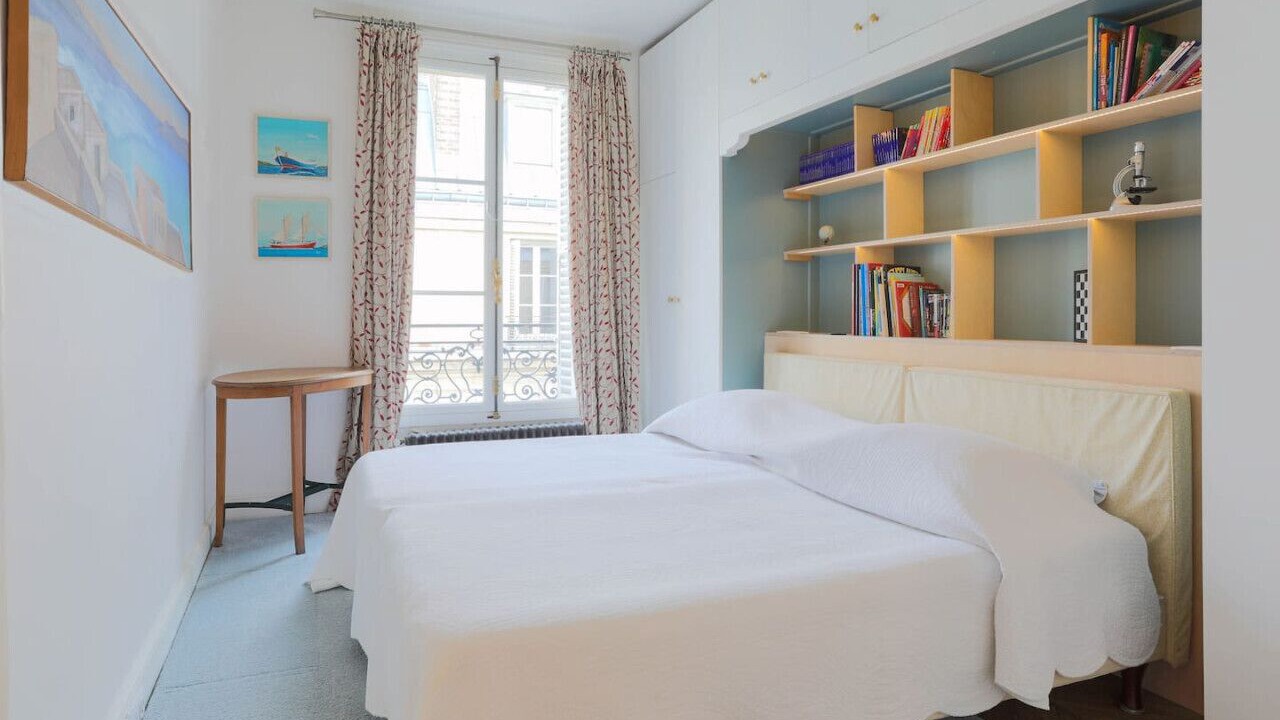Photo of Bedroom in Champs-Elysees